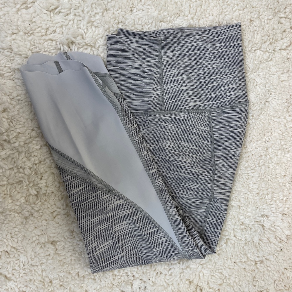 Lululemon Womens leggings 8 z4